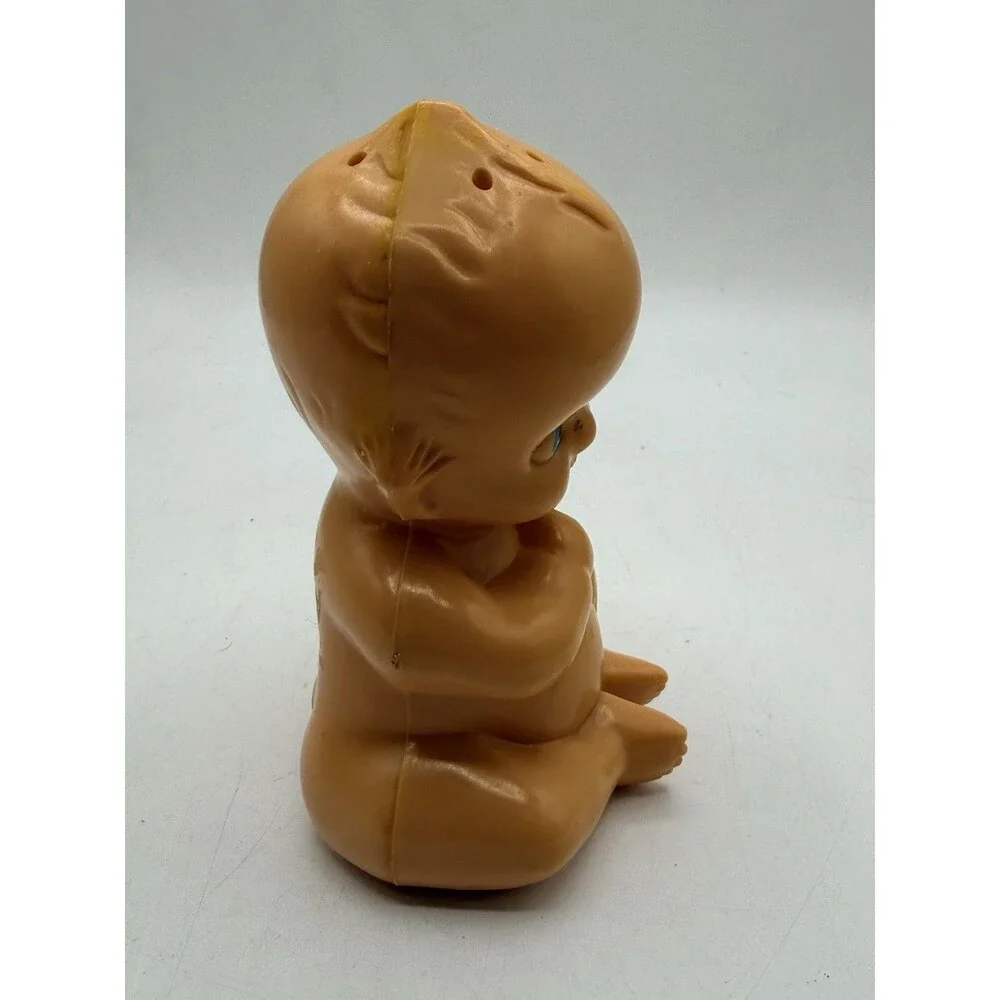 Vintage JSNY Cupie Doll Plastic Baby Powder Dispenser Shaker Hong Kong 5.5”